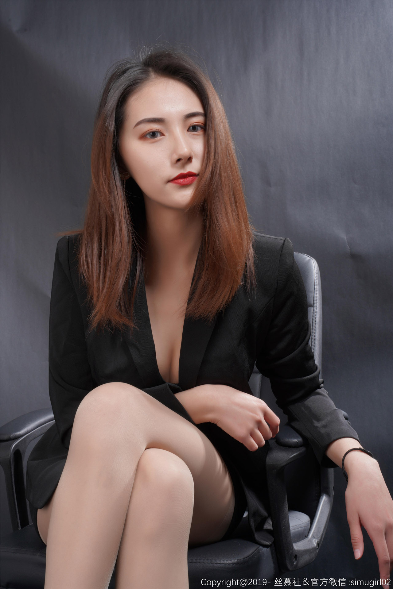 [合集]丝袜系列《丝慕GIRL》高跟丝袜制服合集全6系（SM/特写/蜜系列/熟系列/海外版带视频/故事）,大小100G-优选资源网