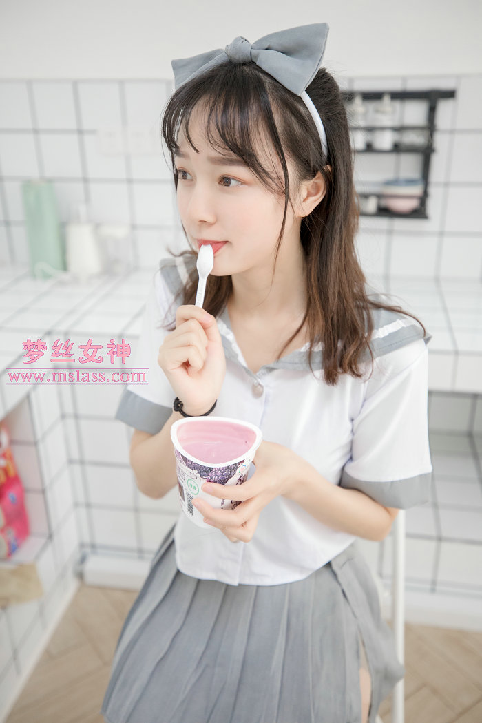 [MSLASS]梦丝女神 – 玥玥 白色丝袜空间 [80P1V-1.34GB]-优选资源网