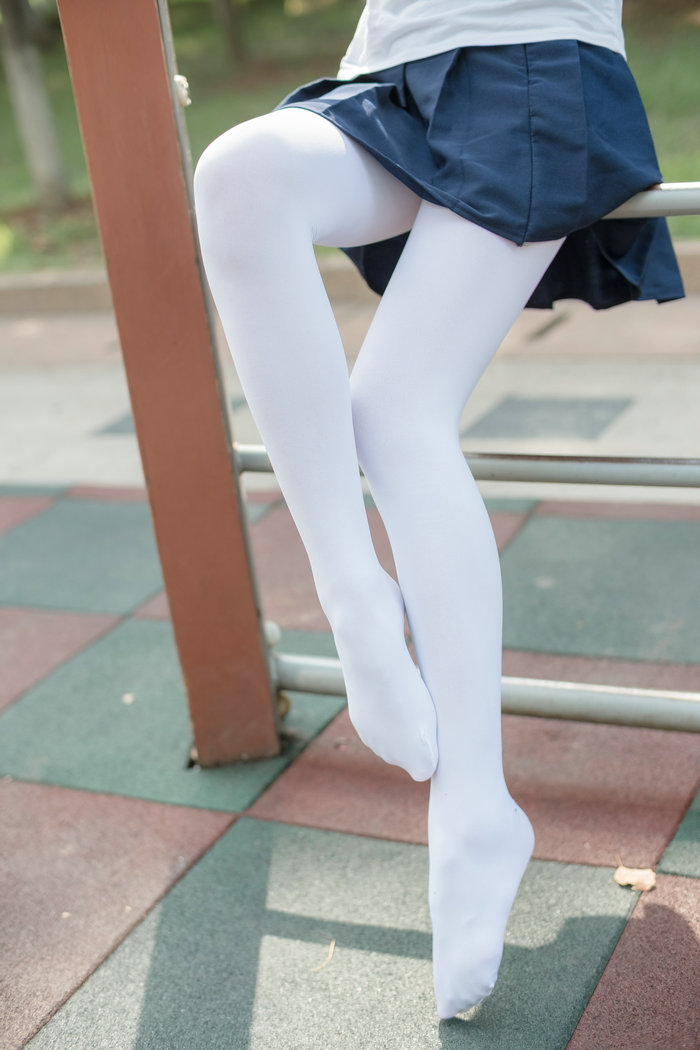 森萝财团写真 – [BETA-001] 高中生的户外白丝 [91P-514MB]-优选资源网