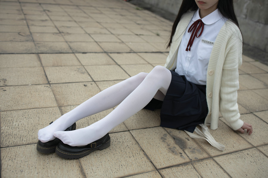 森萝财团写真 – [JKFUN-001] 甜米 纯纯的白丝学妹 [127P1V-2.61GB]-优选资源网