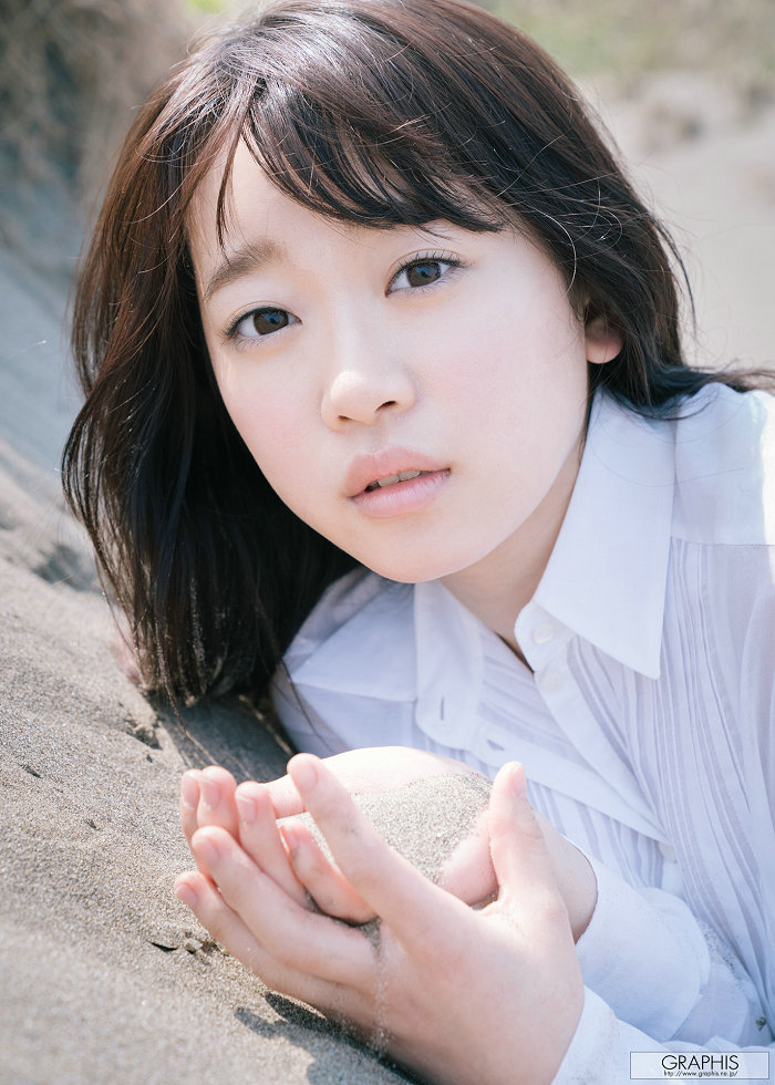 [Graphis] Special – 2018 Yura Kano 架乃ゆら『YU·RA·RA』[140P66MB]-优选资源网