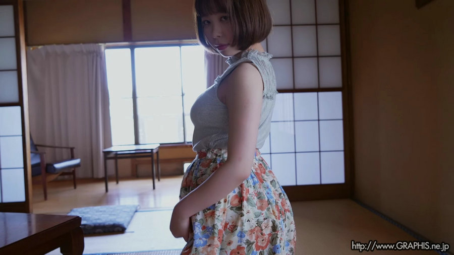 [Graphis] Riho Shishido 宍戸里帆『 Angel Smile 』MOVIE 01 [271MB]-优选资源网