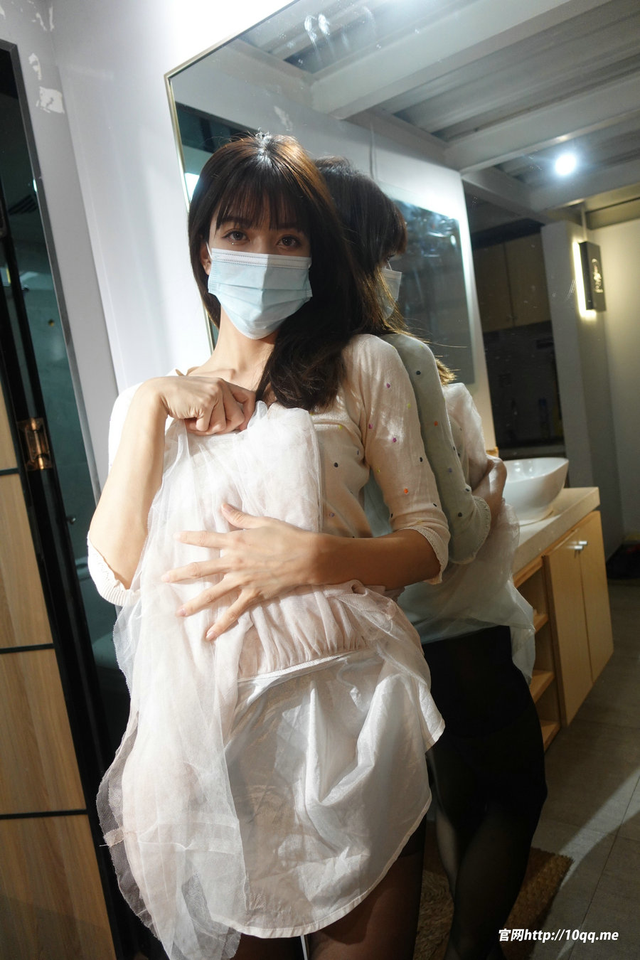 [ROSI写真]口罩系列 2021.12.02 NO.1999 [75P111MB]-优选资源网