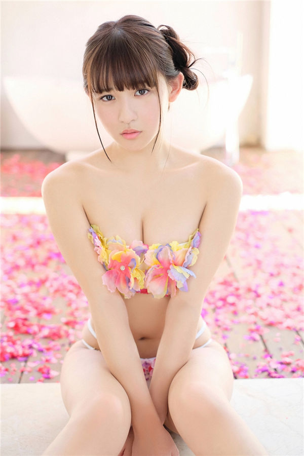 浅川梨奈写真集《[YS-Web] 2018-12-19 Vol.830》高清全本[116P]-美图吧