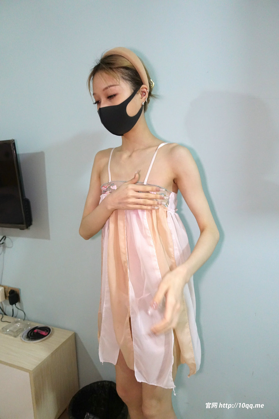 [ROSI写真]口罩系列 2023.09.10 NO.2646 [78P118MB]-优选资源网